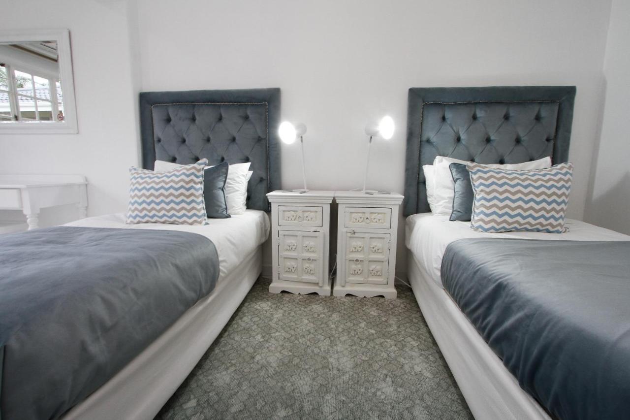 Blue Waves Lodge อัมลังงา ภายนอก รูปภาพ
